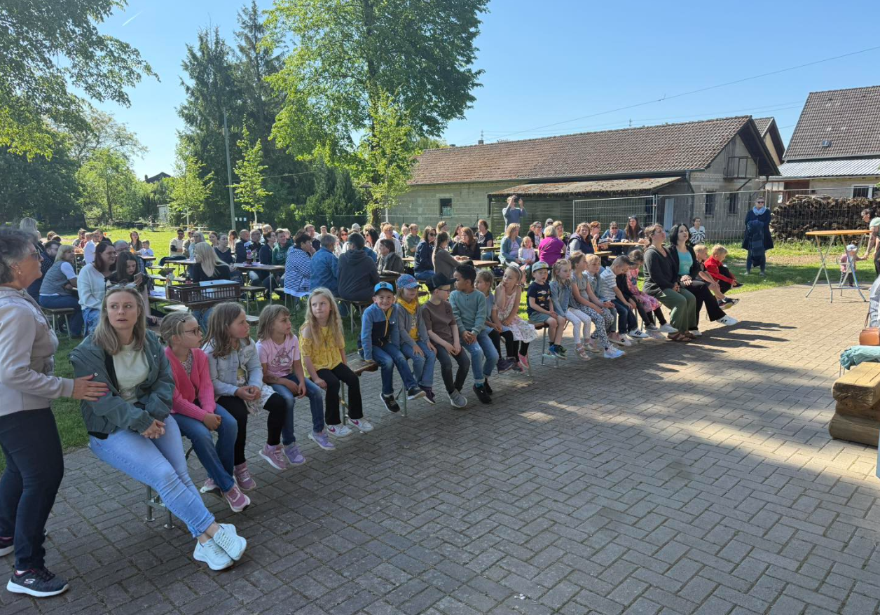 Buntes Schulfest an der Grundschule Weselberg begeistert Groß und Klein